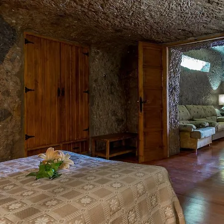 Holiday home Casa Cueva Margaritas Artenara