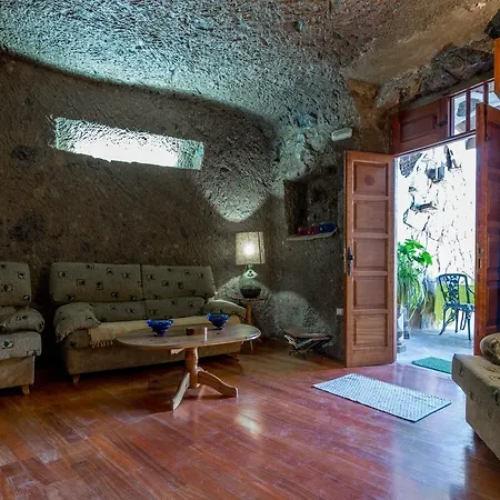 Casa Cueva Margaritas *